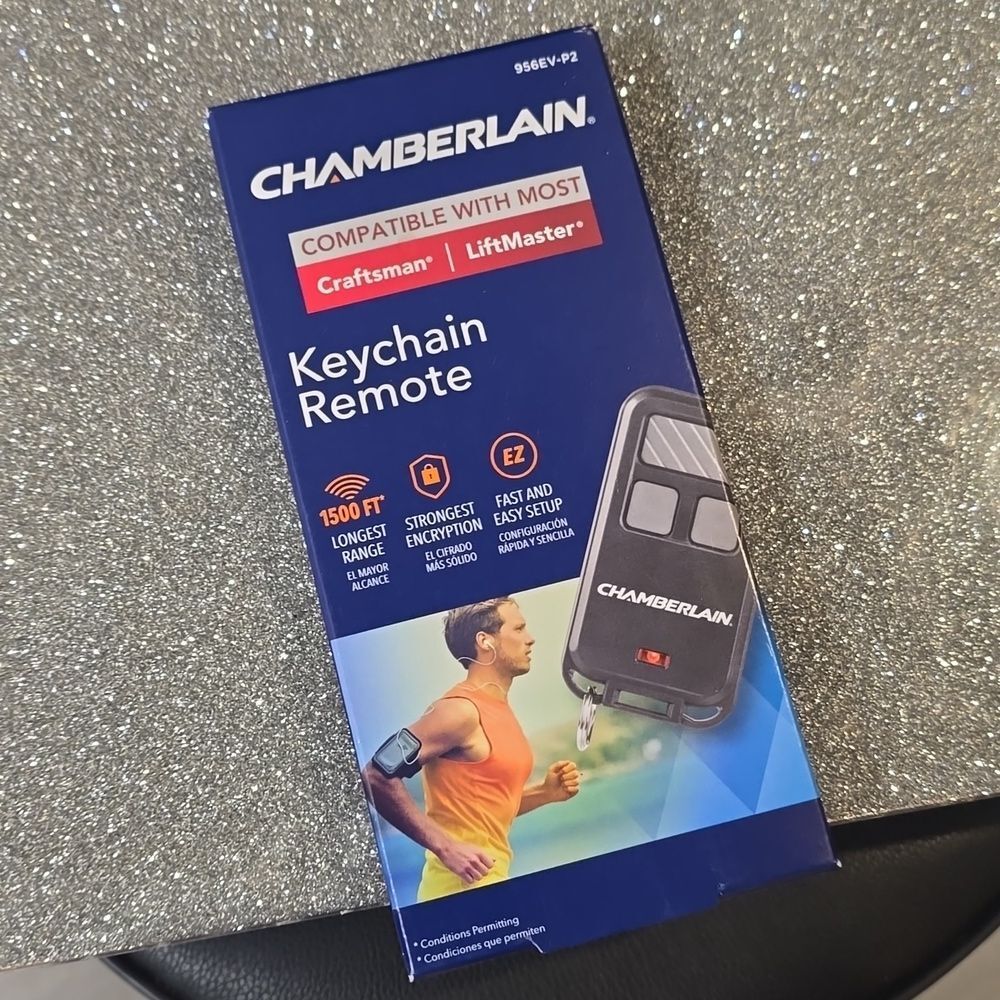 Chamberlain Keychain Remote - Picture 11 of 12